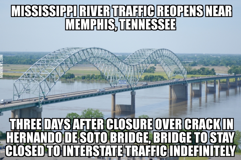 Mississippi river traffic reopens in Memphis